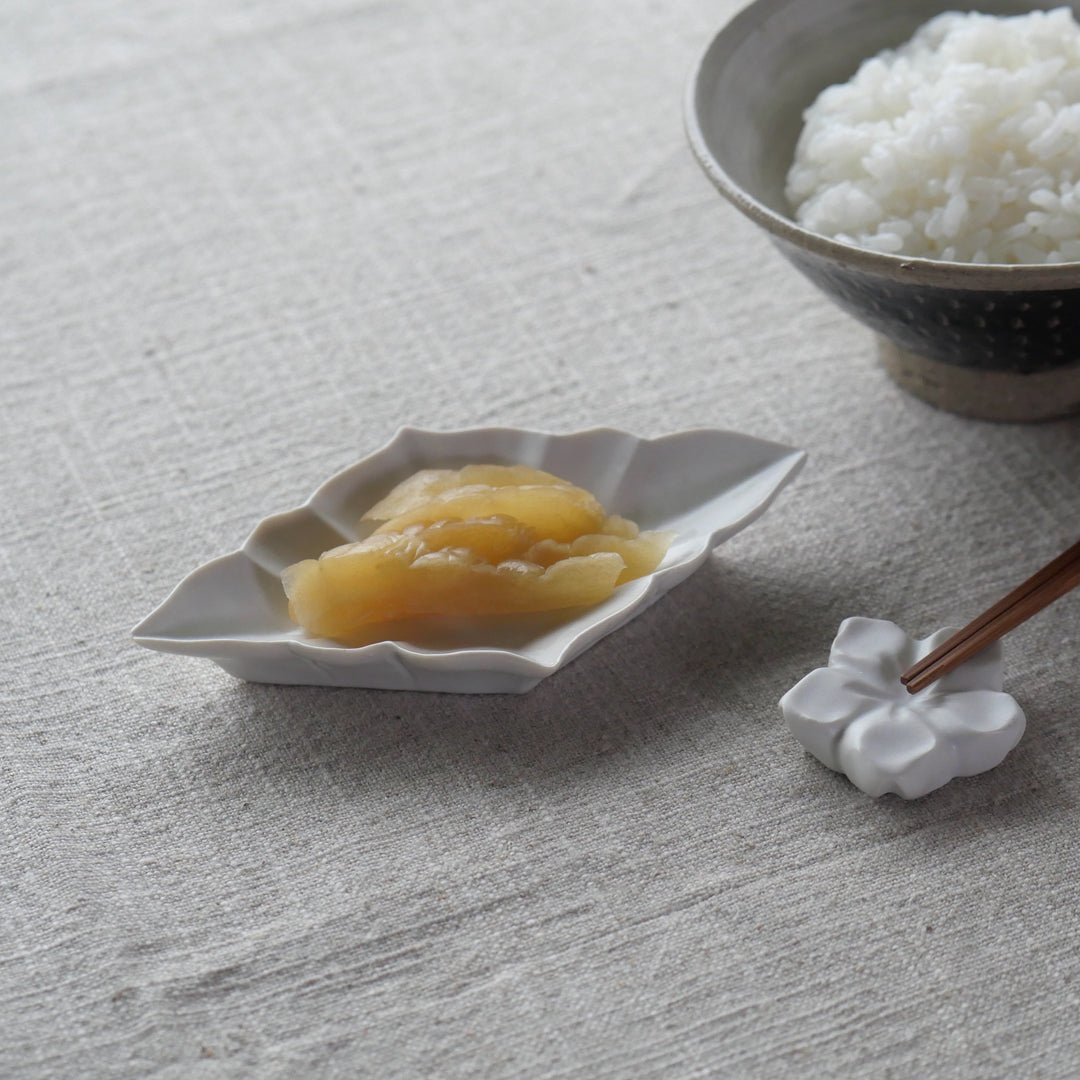 未使用 臼杵焼 豆皿 2枚 小皿 ひし形 白 稜花菱 稜花菱豆皿 – 臼杵焼オンラインストア