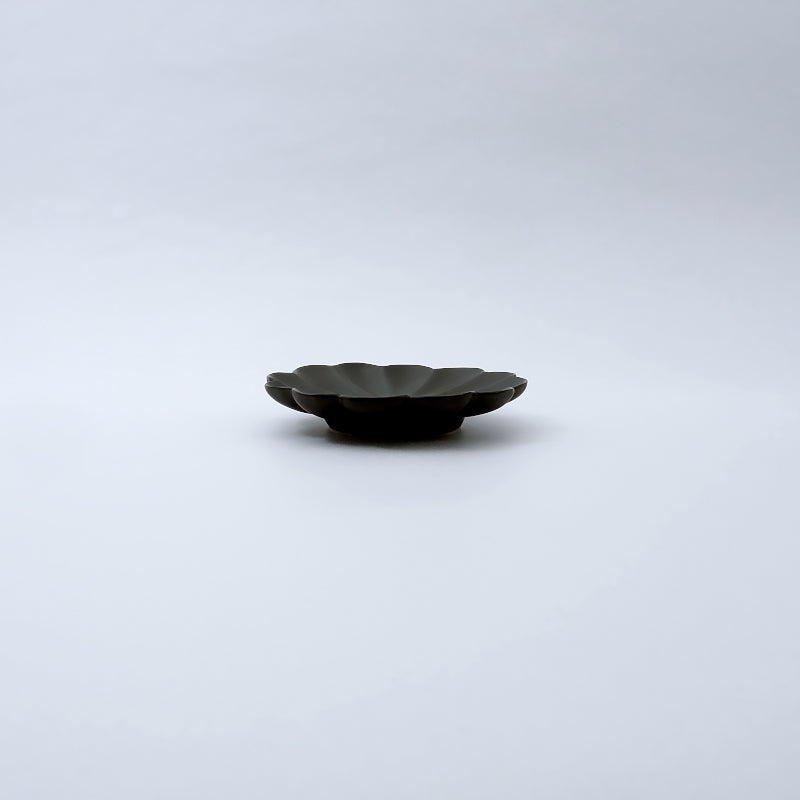 輪花十二弁皿 SS – 臼杵焼オンラインストア